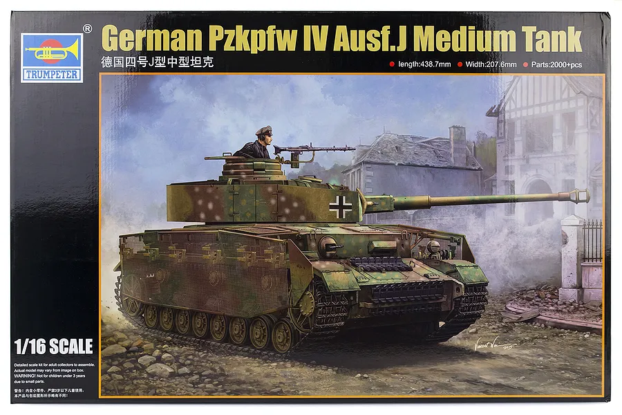 Trumpeter 1/16 German Pzkpfw IV Ausf.J Tank Scaled Plastic Model Kit image 24606