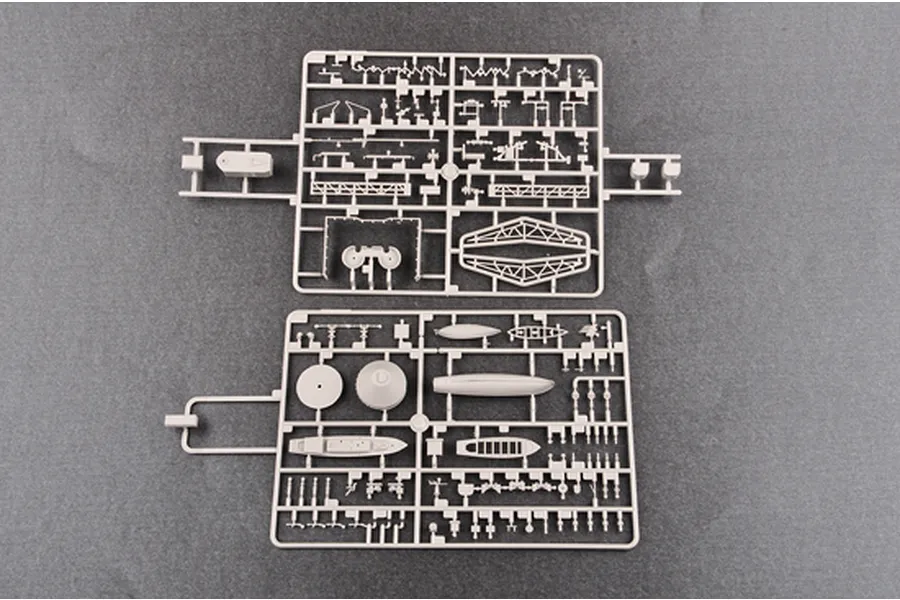 Trumpeter 1/200 HMS Rodney Battleship Plastic Model Kit image 24641