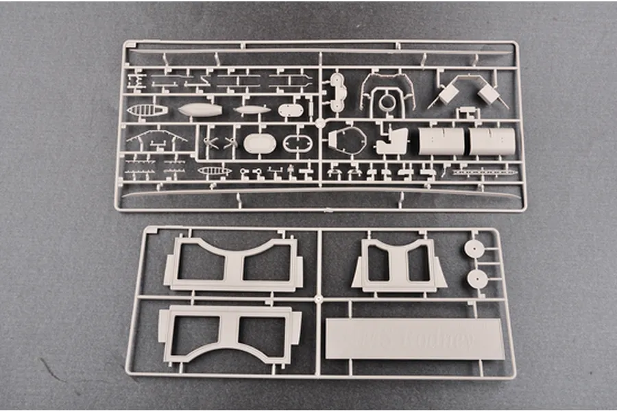 Trumpeter 1/200 HMS Rodney Battleship Plastic Model Kit image 24642