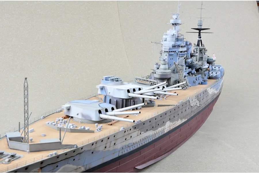 Trumpeter 1/200 HMS Rodney Battleship Plastic Model Kit image 24653