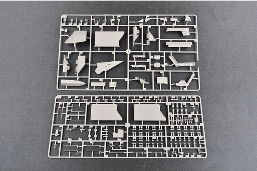 Trumpeter 1/350 USS Kitty Hawk CV-63 Aircraft Carrier Plastic Model Kit image 24708