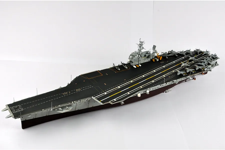 Trumpeter 1/350 USS Kitty Hawk CV-63 Aircraft Carrier Plastic Model Kit image 24712