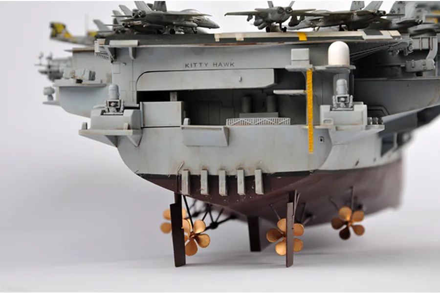 Trumpeter 1/350 USS Kitty Hawk CV-63 Aircraft Carrier Plastic Model Kit image 24715