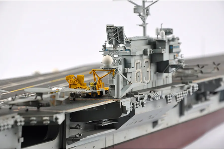 Trumpeter 1/350 USS Kitty Hawk CV-63 Aircraft Carrier Plastic Model Kit image 24716