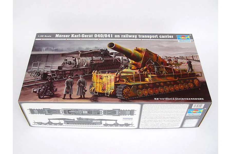 Trumpeter 1/35 scale Mörser Karl-Gerät 040/041 model kit box featuring artwork of the self-propelled gun on a railway transport carrier.