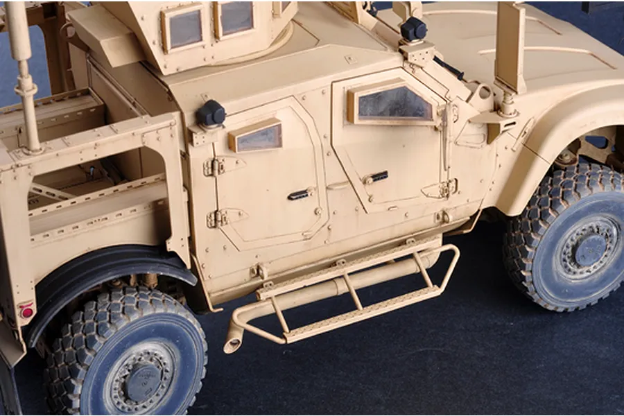 Trumpeter 1/16 U.S. M-ATV MRAP Scaled Plastic Model Kit image 24969
