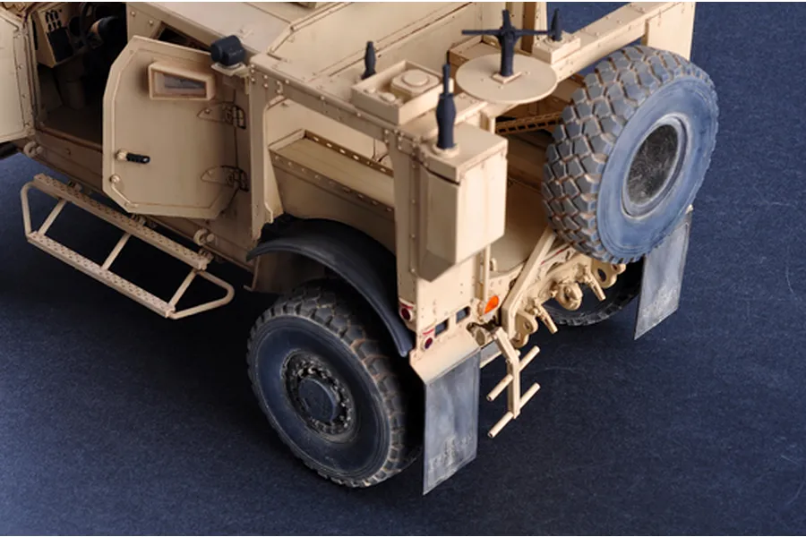 Trumpeter 1/16 U.S. M-ATV MRAP Scaled Plastic Model Kit image 24975