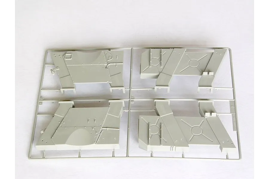 Trumpeter 1/16 Soviet 1942 T-34/76 Model Tank Scaled Plastic Model Kit image 25041
