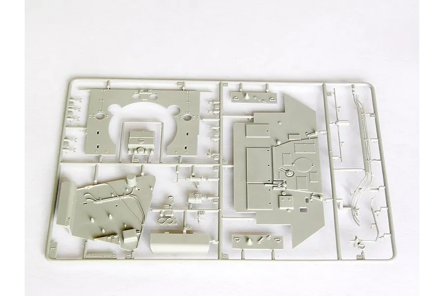 Trumpeter 1/16 Soviet 1942 T-34/76 Model Tank Scaled Plastic Model Kit image 25043