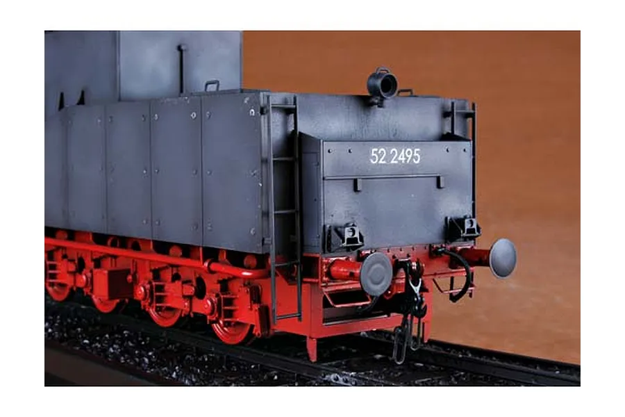 Trumpeter 1/35 Baureihe 52 Mit Steifrahmentender Locomotive Scaled Plastic Model Kit image 25131