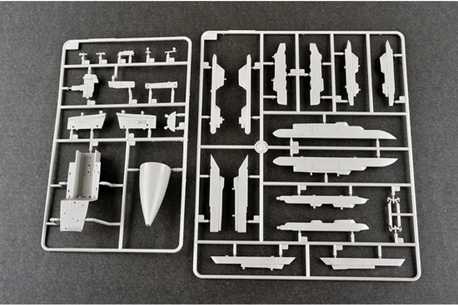 Trumpeter 1/32 Russian MIG-29A Fulcrum Fighter Jet Scaled Plastic Model Kit image 25190