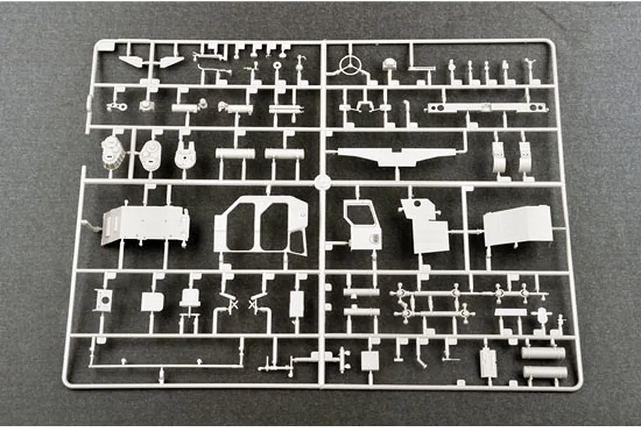 Trumpeter 1/35 Russian 4K51 Rubezh Coastal ASM w/ P-15 Scaled Plastic Model Kit image 25288