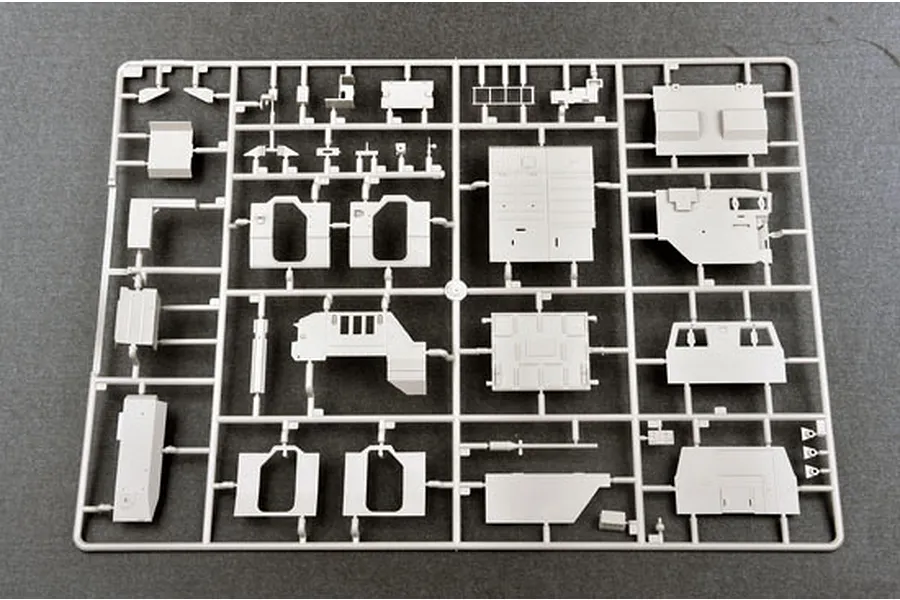 Trumpeter 1/35 Russian 4K51 Rubezh Coastal ASM w/ P-15 Scaled Plastic Model Kit image 25294