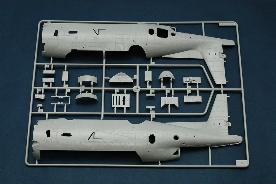 Trumpeter 1/32 TBF-1C Avenger Bomber Scaled Plastic Model Kit image 25526