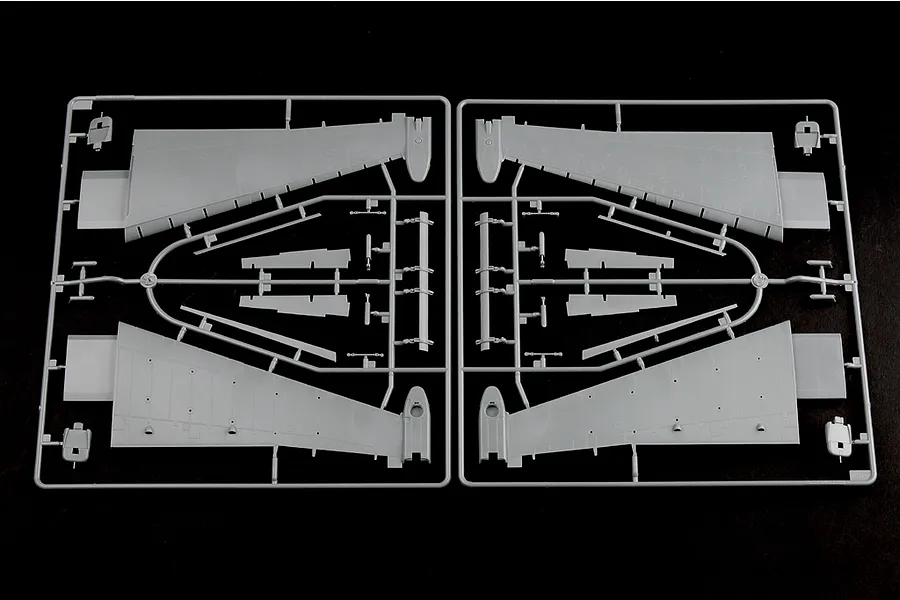 Trumpeter 1/32 EF-2000B Typhoon Eurofighter Jet Scaled Plastic Model Kit image 25631