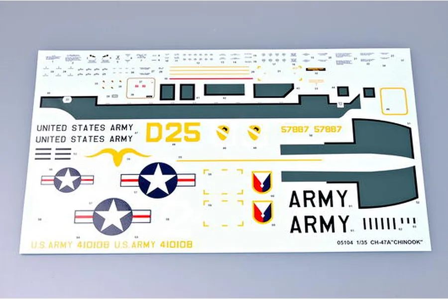Trumpeter 1/35 CH-47A Chinook Helicopter Scaled Plastic Model Kit image 25660