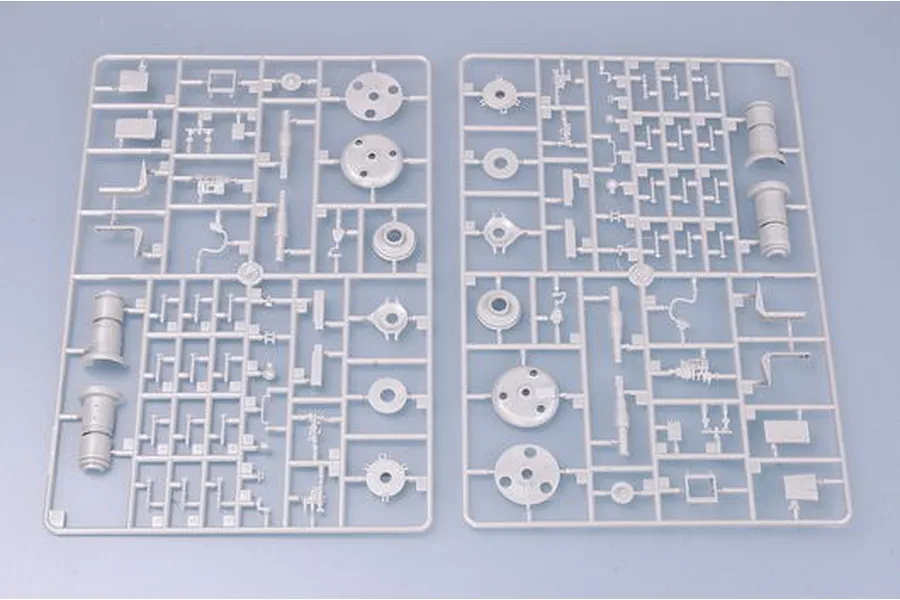 Trumpeter 1/35 CH-47A Chinook Helicopter Scaled Plastic Model Kit image 25671