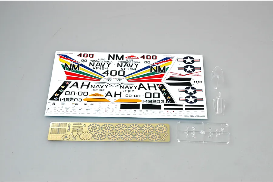 Trumpeter 1/32 F-8E Crusader Jet Scaled Plastic Model Kit image 25685