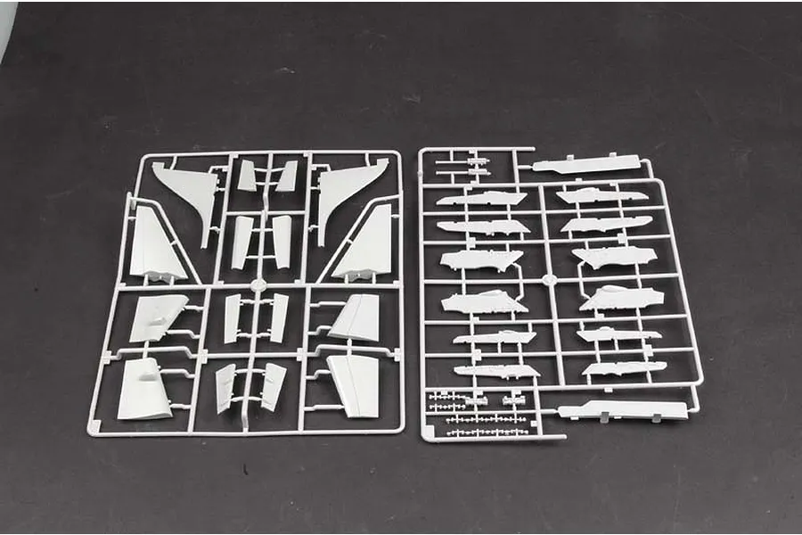 Trumpeter 1/32 AV-8B Harrier II Plus Jet Scaled Plastic Model Kit image 25756