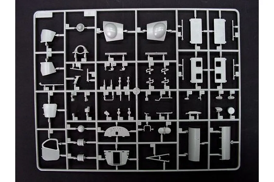 Trumpeter 1/35 Mil MI-24V Hind-E Helicopter Scaled Plastic Model Kit image 25772