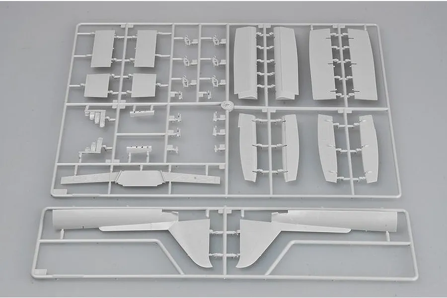 Trumpeter 1/32 P-47N Thunderbolt Fighter Scaled Plastic Model Kit image 25924
