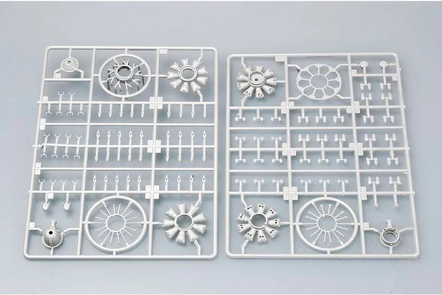 Trumpeter 1/32 P-47D Thunderbolt Bubbletop Fighter Scaled Plastic Model Kit image 25962