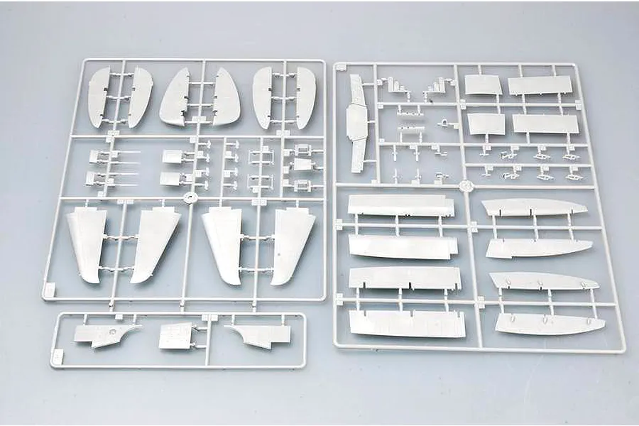 Trumpeter 1/32 P-47D Thunderbolt Bubbletop Fighter Scaled Plastic Model Kit image 25963