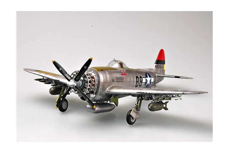 Trumpeter 1/32 P-47D Thunderbolt Bubbletop Fighter Scaled Plastic Model Kit image 25971