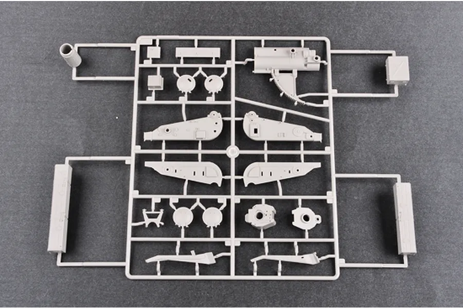 Trumpeter 1/35 Soviet 2S7 Self-Propelled Gun Scaled Plastic Model Kit image 26135