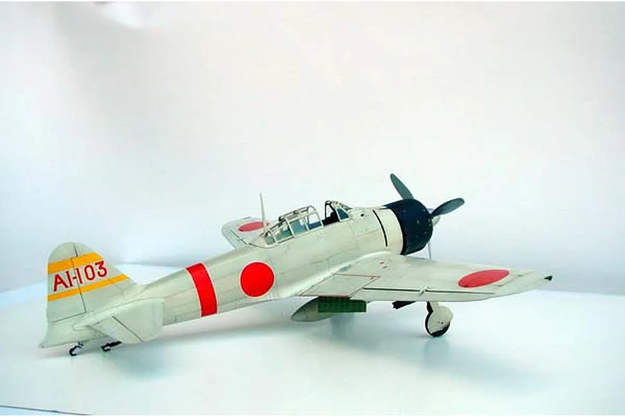 Trumpeter 1/24 Mitsubishi A6M2b Model 21 Zero Fighter Scaled Plastic Model Kit image 26230