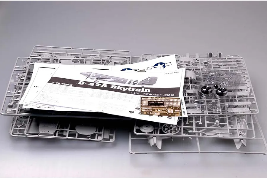 Trumpeter 1/48 C-47 A Skytrain Transport Aircraft Scaled Plastic Model Kit image 26252
