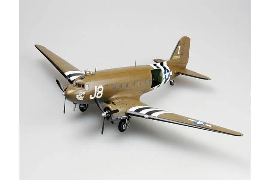 Trumpeter 1/48 C-47 A Skytrain Transport Aircraft Scaled Plastic Model Kit image 26256