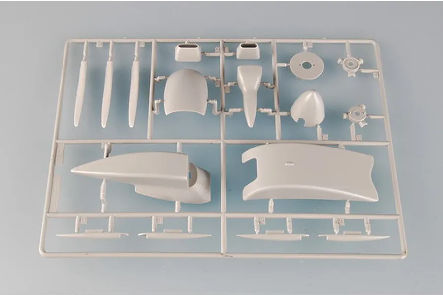 Trumpeter 1/24 Supermarine Spitfire Mk. VB/TROP Fighter Scaled Plastic Model Kit image 26315