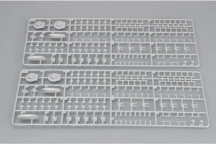 Trumpeter 1/350 French Richelieu 1943 Battleship Plastic Model Kit image 26370