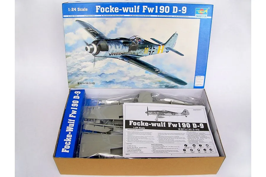 Trumpeter 1/24 Focke-wulf Fw 190 D-2 Fighter Scaled Plastic Model Kit image 4