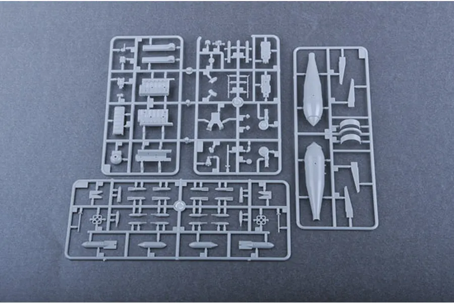 Trumpeter 1/32 Junkers Ju-87B-2/U4 Stuka Bomber Scaled Plastic Model Kit image 26565