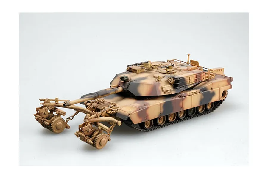 Trumpeter 1/35 U.S. M1A1/A2 Abrams (5 in 1) Tank Scaled Plastic Model Kit image 8