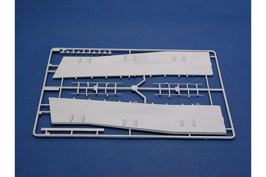 Trumpeter 1/35 USN WWII LCN 3 Vehicle Landing Craft Plastic Model Kit image 26767