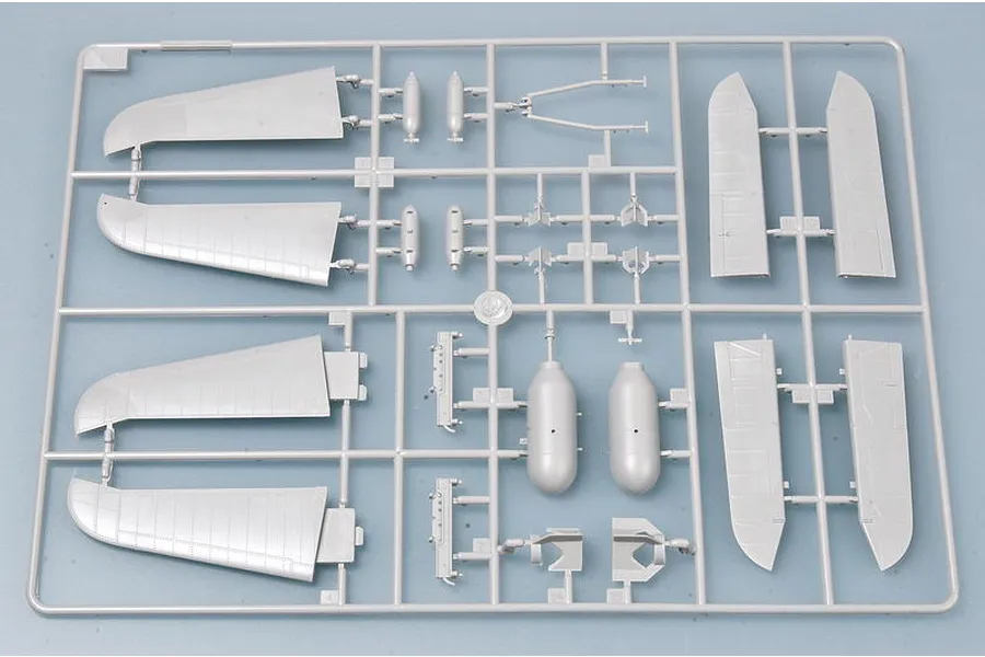 A grey plastic model kit sprue containing various aircraft wing and fuselage components for a Trumpeter 1/32 scale model.