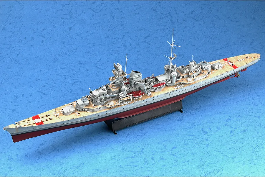 Trumpeter 1/350 German Prinz Eugen 1945 Heavy Cruiser Scaled Plastic Model Kit image 9