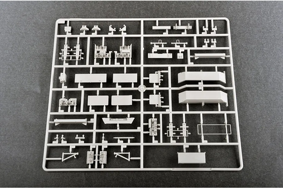 Trumpeter 1/35 MPQ-52 C-Band Tracking Radar Trailer Scaled Plastic Model Kit image 26932