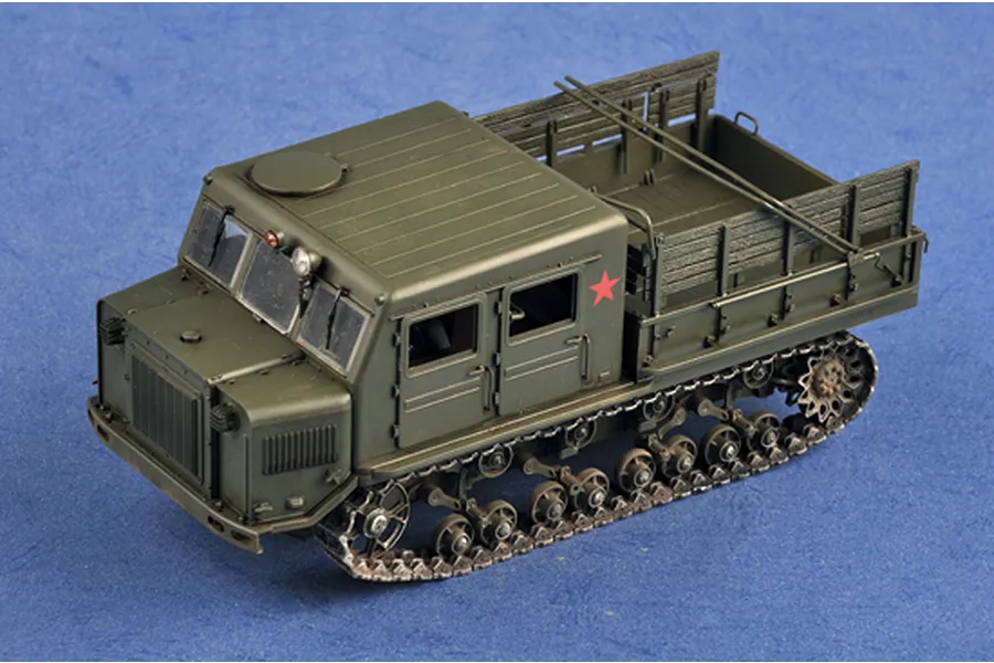 Trumpeter 1/35 Russian AT-S Artillery Tractor w/ ML-20 152mm Howitzer Scaled Plastic Model Kit image 17