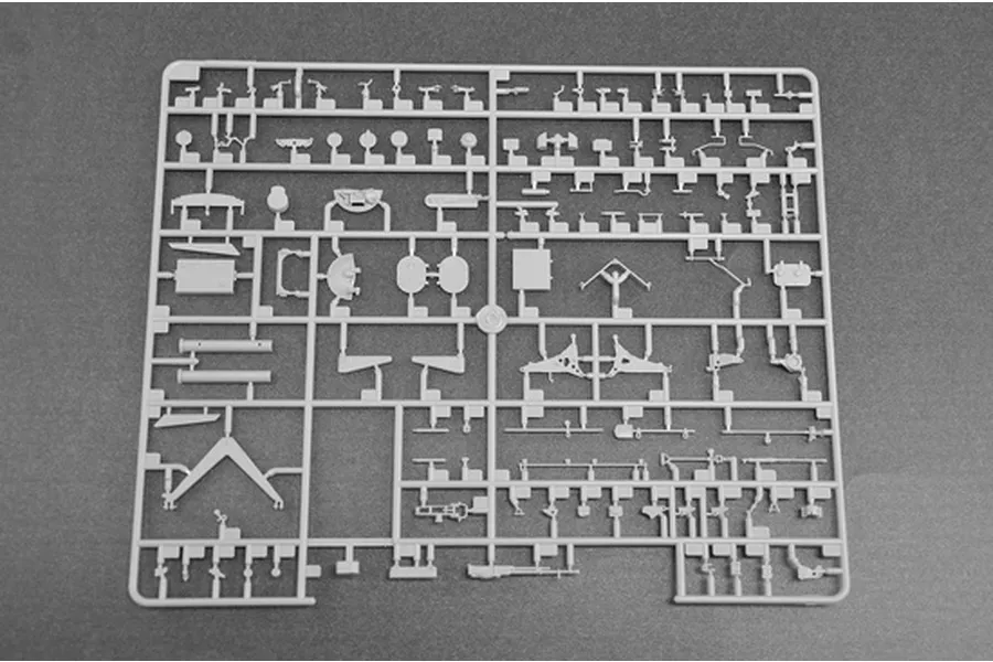 Trumpeter 1/35 Russian 2S19 152mm Self-Propelled Gun Scaled Plastic Model Kit image 26990