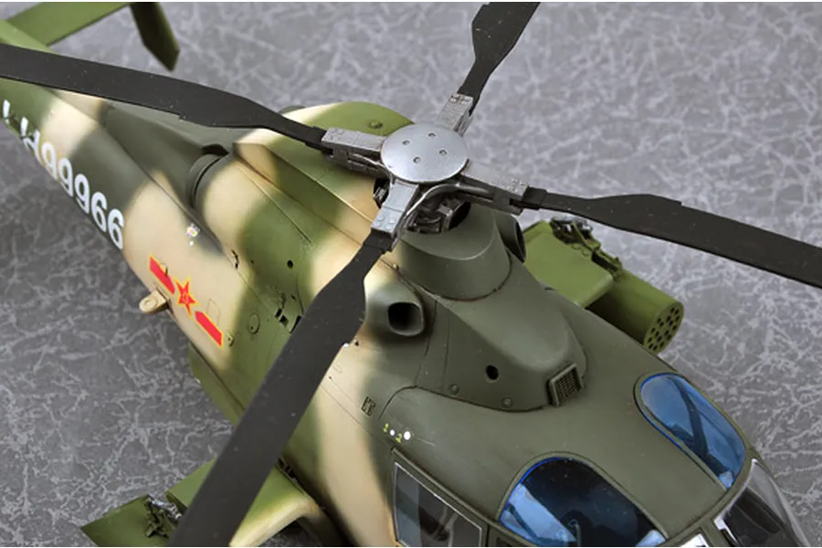 Trumpeter 1/35 Chinese Z-9WA Helicopter Scaled Plastic Model Kit image 27175