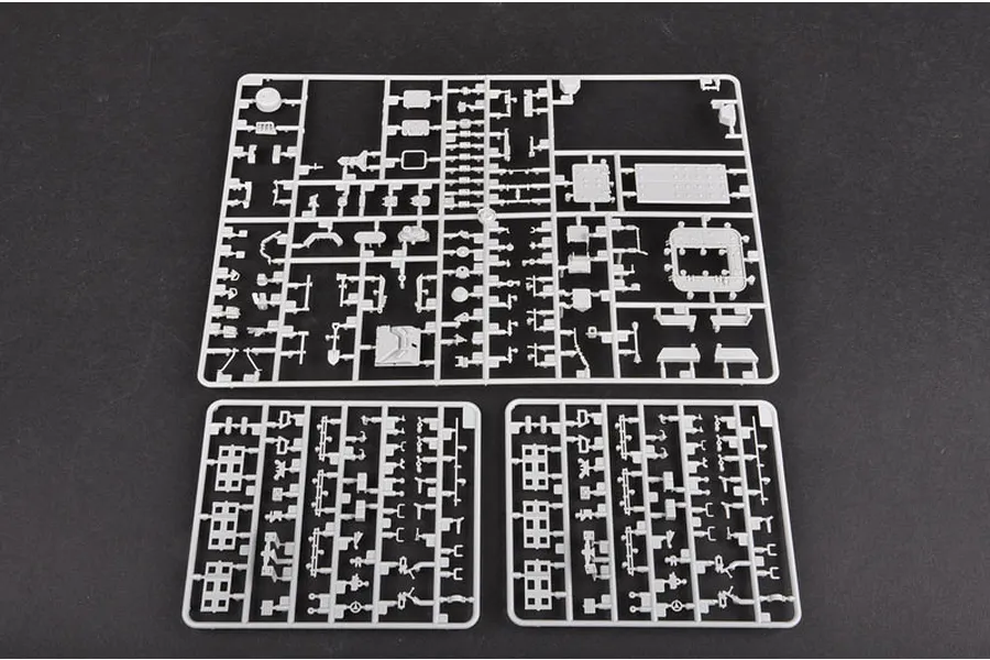 Trumpeter 1/35 M1129 Stryker Mortar Armoured Vehicle Scaled Plastic Model Kit image 27210