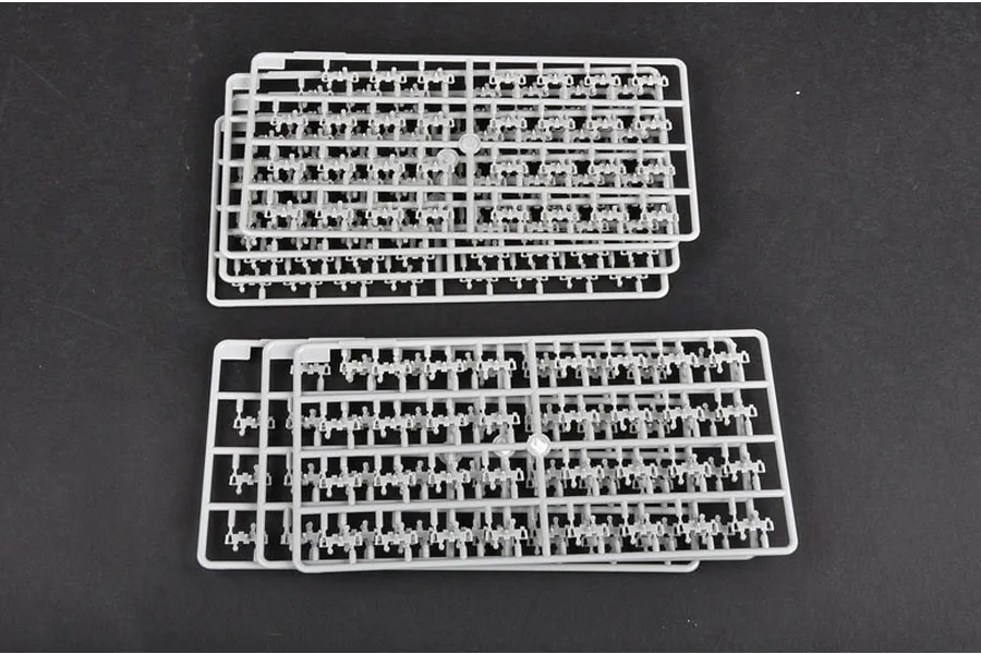 Trumpeter 1/35 Soviet IT-1 Missile Tank Scaled Plastic Model Kit image 27590
