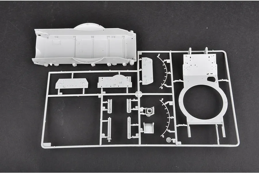 Trumpeter 1/35 Soviet IT-1 Missile Tank Scaled Plastic Model Kit image 27591