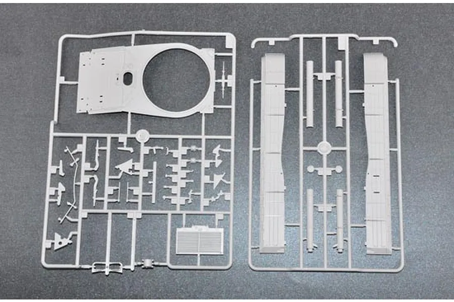 Trumpeter 1/35 Soviet 1985 T-64BV Tank Scaled Plastic Model Kit image 27702