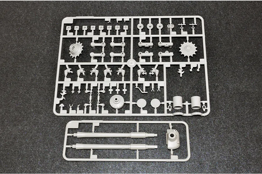 Trumpeter 1/35 Soviet T-10A Heavy Tank Scaled Plastic Model Kit image 27821