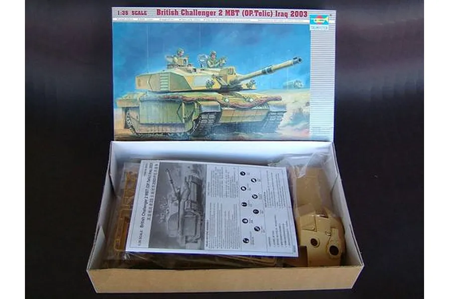 Trumpeter 1/35 British Challenger 2 (Iraq 2003) Main Battle Tank Scaled Plastic Model Kit image 27843